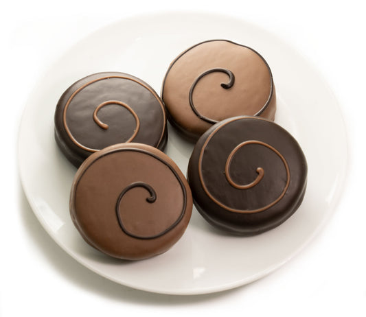 Milk and dark chocolate-covered Oreos